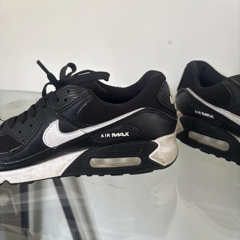 Nike Wmns Air Max 90 'Black White' DH8010 002 Size 9